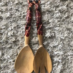 Wooden giraffe salad tongs